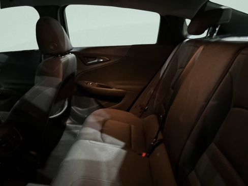 Used 2024 Chevrolet Malibu LT image 11