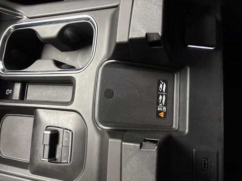 Used 2024 GMC Sierra 2500 Denali w/ Denali Reserve Package image 73