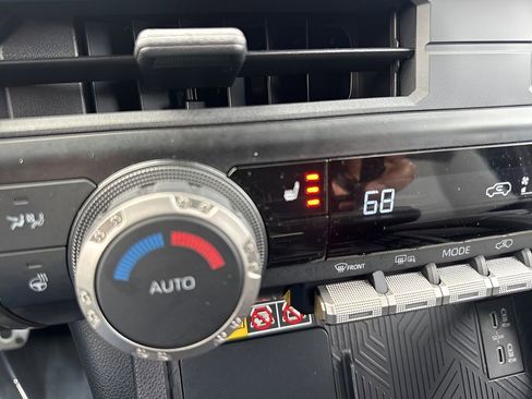 Used 2025 Toyota 4Runner TRD Sport image 19