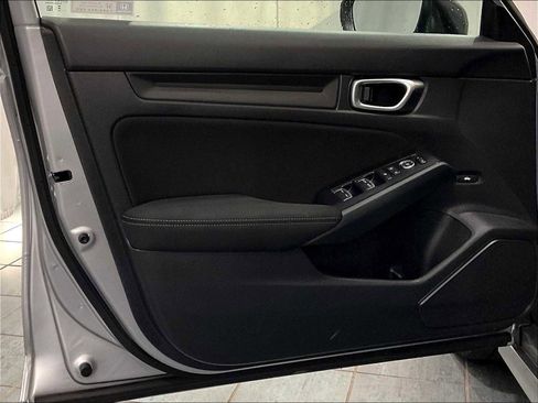 Used 2024 Honda Civic Sport image 9