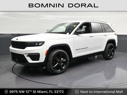 Used 2024 Jeep Grand Cherokee Limited w/ Black Appearance Package