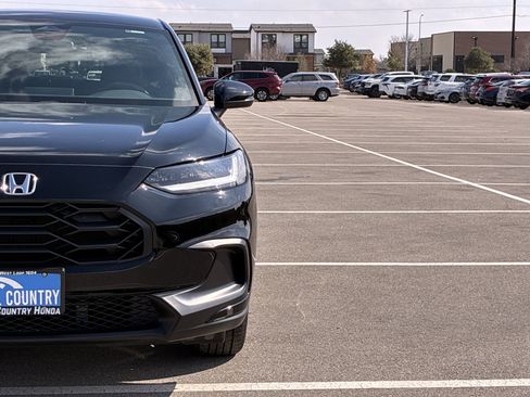 Certified 2026 Honda HR-V Sport image 11