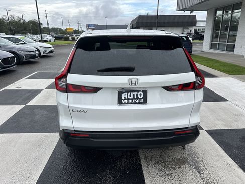 Used 2024 Honda CR-V EX-L image 8