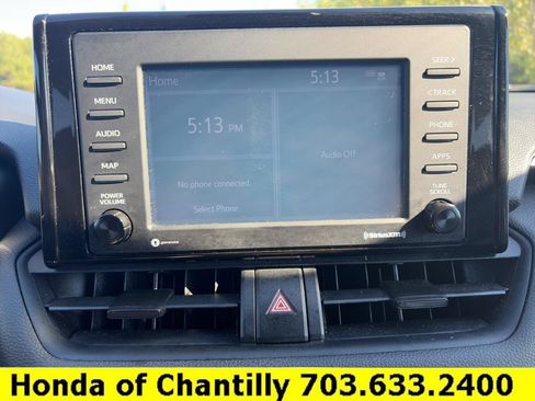 Used 2021 Toyota RAV4 LE AWD/4WD image 47