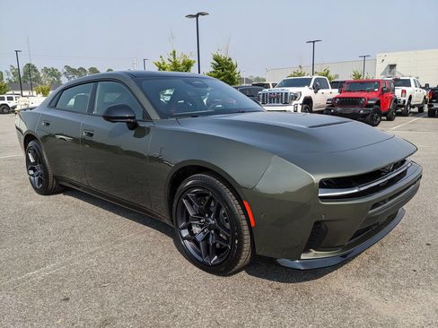 New 2026 Dodge Charger R/T AWD/4WD image 17