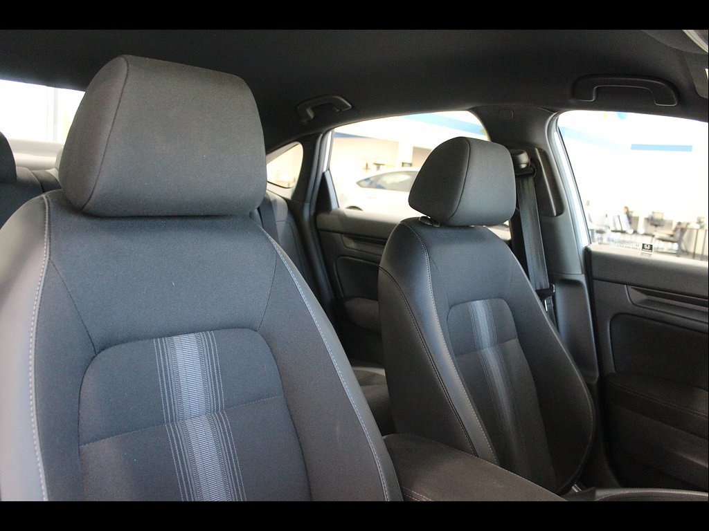 Certified 2025 Honda Civic Sport image 24