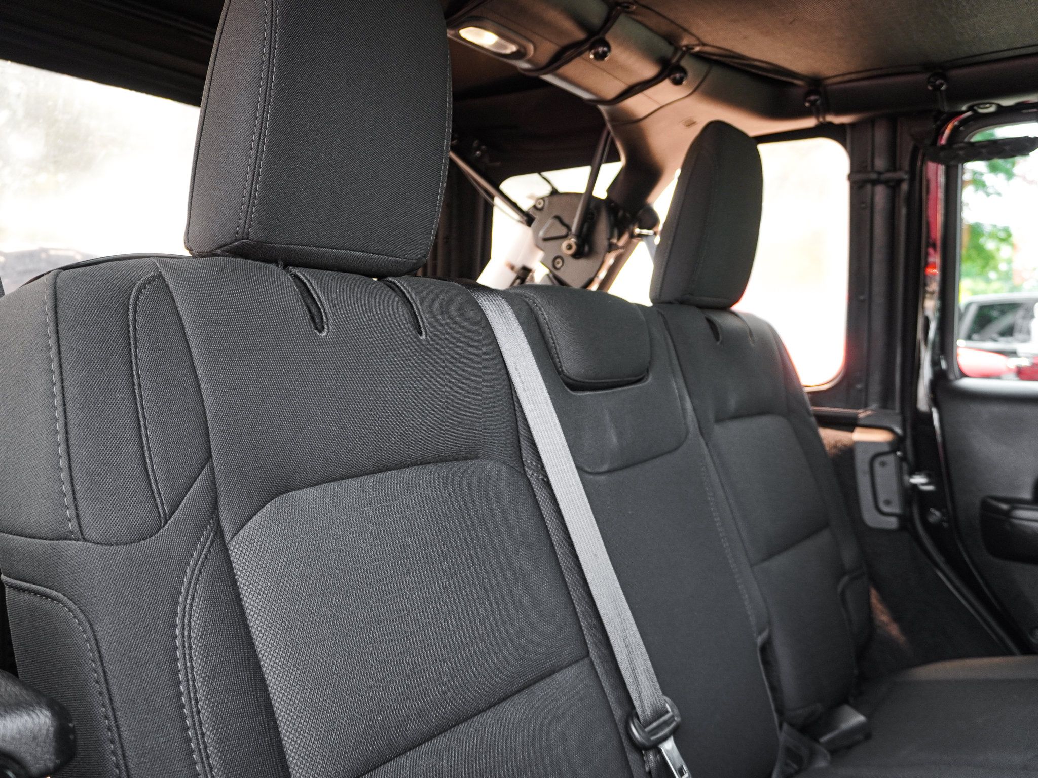 Used 2021 Jeep Wrangler Unlimited Sport AWD/4WD image 32