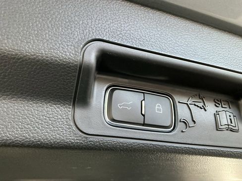 Used 2023 Ford Explorer XLT w/ Equipment Group 202A image 34