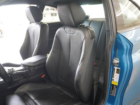 Used 2016 BMW M2 image 26