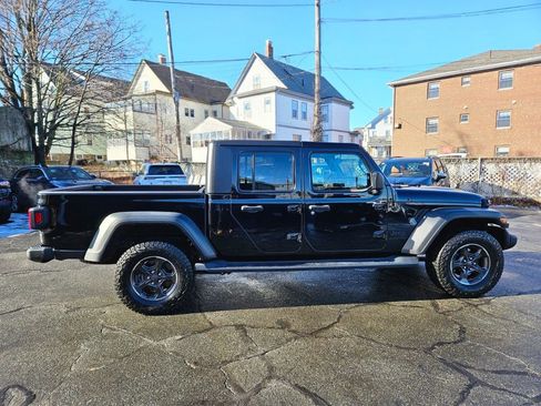 Used 2020 Jeep Gladiator Sport w/ Quick Order Package 24S image 6
