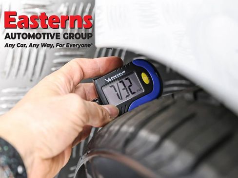 Used 2023 Tesla Model 3 Standard Range image 21