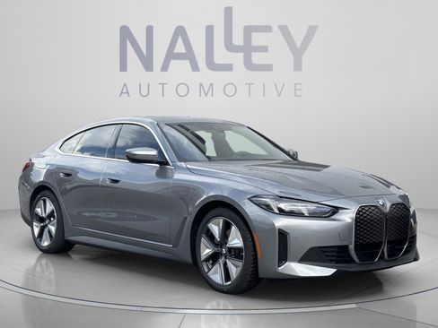 Used 2026 BMW i4 eDrive40 w/ Premium Package RWD image 5