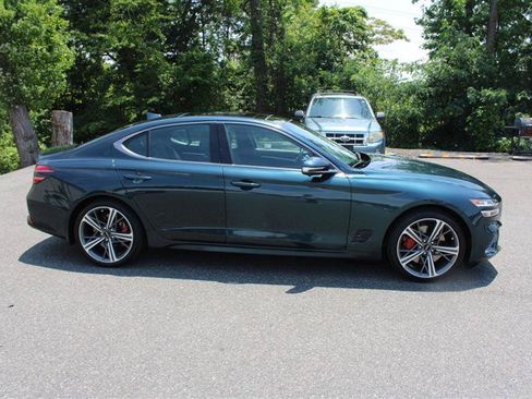 Used 2025 Genesis G70 3.3T Advanced w/ Sport Prestige Package RWD image 9