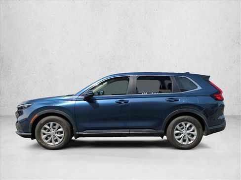 Used 2023 Honda CR-V LX image 4