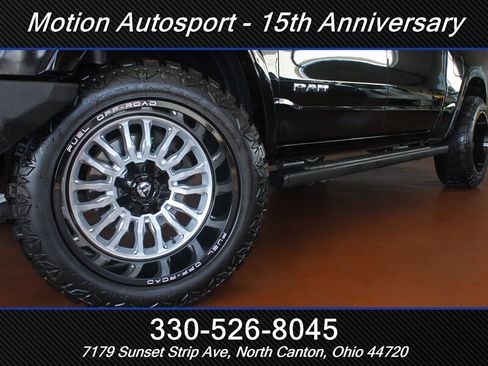 Used 2019 RAM 1500 Laramie AWD/4WD image 45