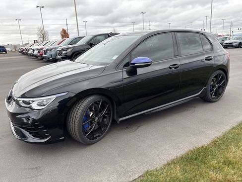 Used 2023 Volkswagen Golf 20th Anniversary Edition image 6