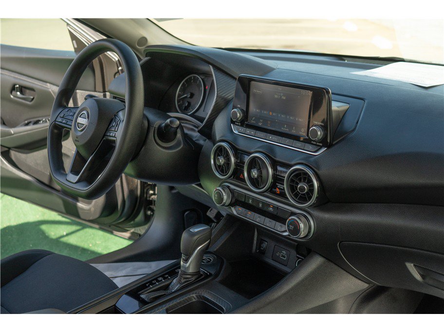 Used 2025 Nissan Sentra S FWD image 36