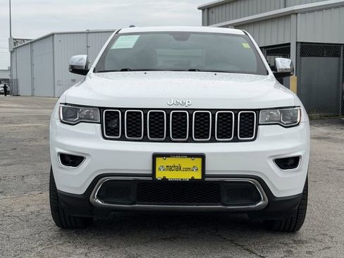 Used 2018 Jeep Grand Cherokee Limited image 3