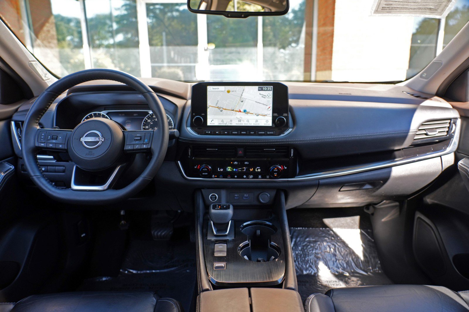Used 2023 Nissan Rogue SL w/ SL Premium Package FWD image 12