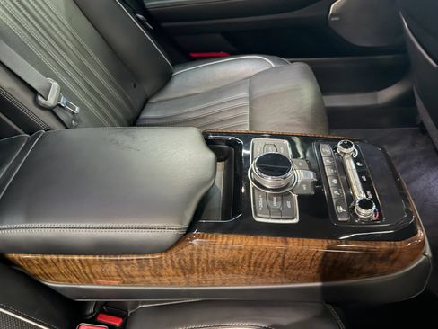 Used 2018 Genesis G90 3.3T Premium RWD image 35