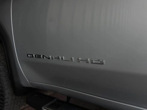Used 2022 GMC Sierra 3500 Denali image 51