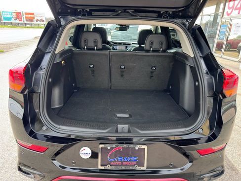 Used 2021 Buick Encore GX Essence w/ Advanced Technology Package FWD image 42