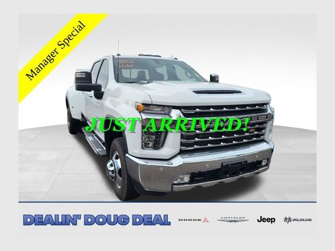 Used 2021 Chevrolet Silverado 3500 LTZ w/ LTZ Plus Package AWD/4WD image 1