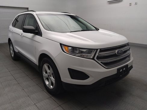 Used 2017 Ford Edge SE FWD image 13