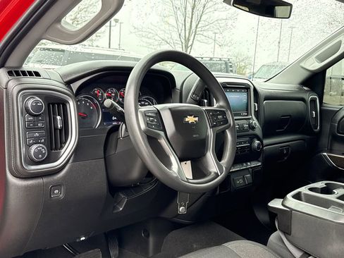 Used 2020 Chevrolet Silverado 1500 LT image 7