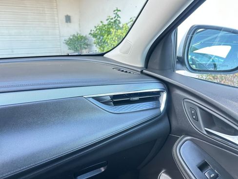 Used 2025 Buick Encore GX Preferred image 35