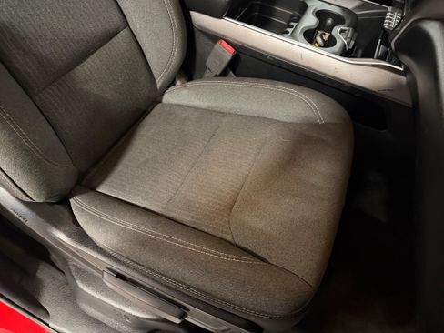 Used 2020 RAM 1500 Big Horn AWD/4WD image 13