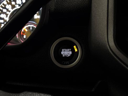 Used 2023 RAM 2500 Tradesman AWD/4WD image 31