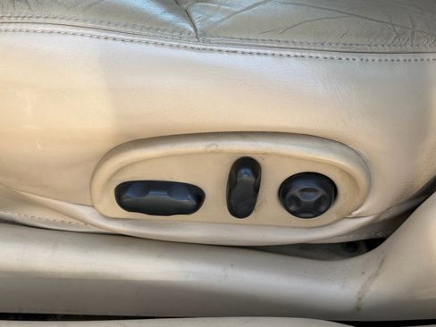 Used 2005 Buick Le Sabre Limited FWD image 7