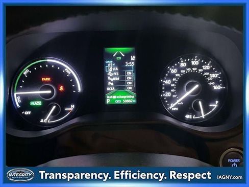 Used 2023 Toyota Sienna XLE FWD image 27