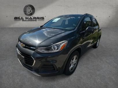 Used 2017 Chevrolet Trax LT w/ Sun & Sound Package
