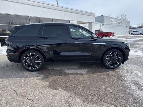New 2026 Lincoln Nautilus Reserve AWD/4WD image 2