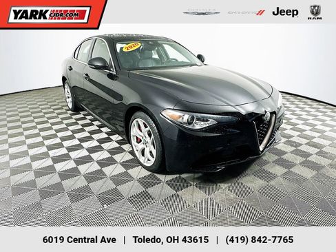 Used 2020 Alfa Romeo Giulia Ti w/ Active Blind Spot Package image 1