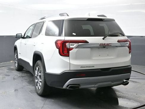 Used 2023 GMC Acadia SLT FWD image 2