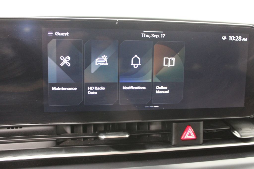 Used 2025 Kia Carnival FWD image 51