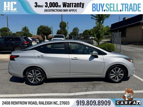 Used 2020 Nissan Versa SV FWD image 6