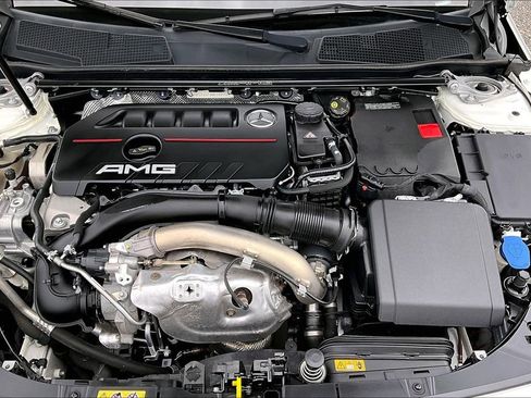 Used 2022 Mercedes-Benz CLA 35 AMG 4MATIC image 10