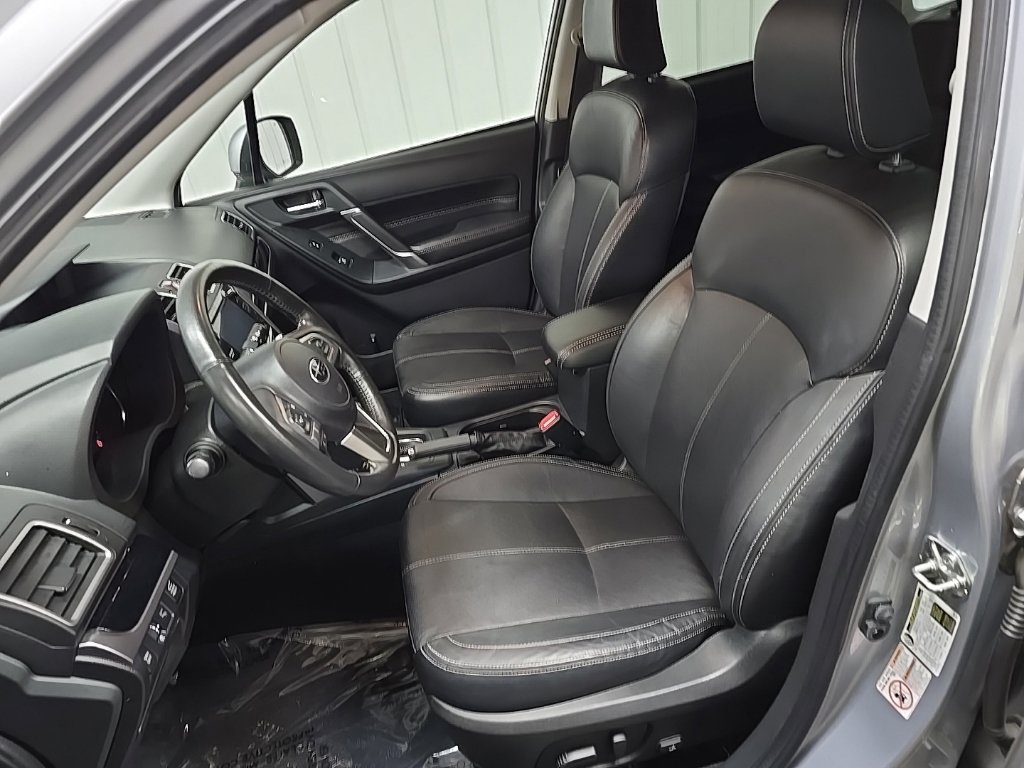 Used 2017 Subaru Forester 2.5i Touring AWD/4WD image 30