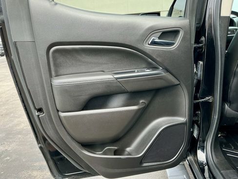 Used 2016 GMC Canyon SLT w/ Driver Alert Package image 32