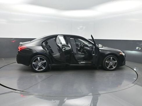 Used 2020 Mercedes-Benz A 220 image 36