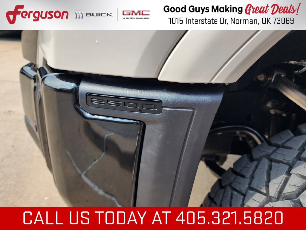 New 2026 GMC Sierra 2500 SLE w/ SLE Value Package; AWD/4WD image 11