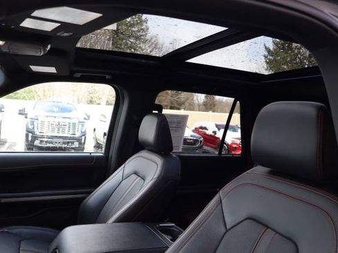 Used 2024 Ford Expedition Timberline image 5