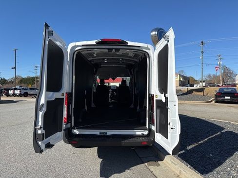 New 2026 Ford Transit 250 148 Medium Roof w/ Load Area Protection Package image 19