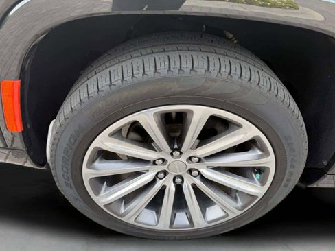 Used 2023 Jeep Grand Wagoneer Series II image 48