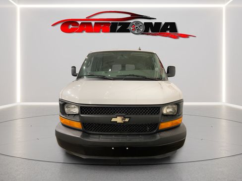Used 2017 Chevrolet Express 3500 LS RWD image 2
