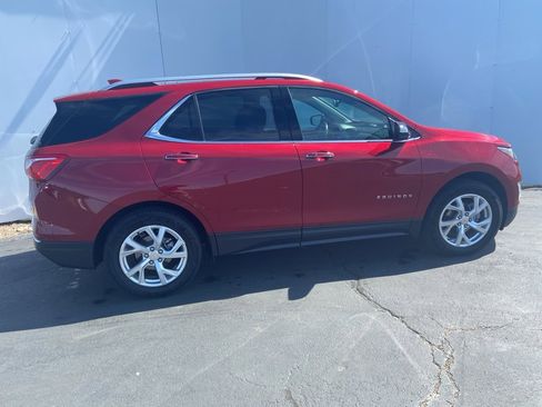 Certified 2021 Chevrolet Equinox Premier image 3